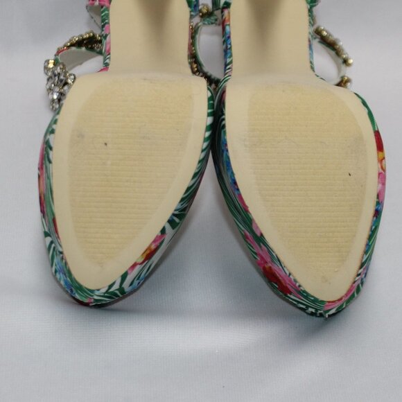 Shoe Dazzle Floral Platform Heels - Picture 15 of 15
